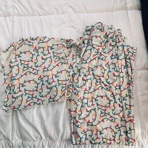 Festive Light Pattern Women's Pajama Set